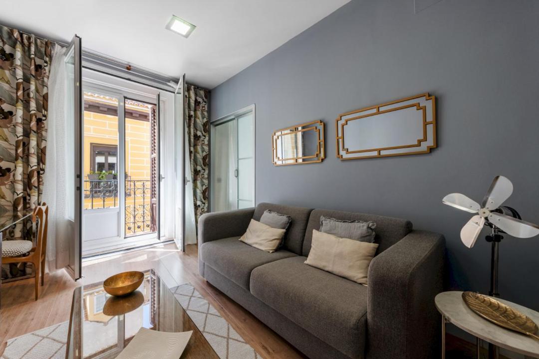 1 Bedroom 1 Bathroom Furnished - Sol - Downtown - Minty Stay マドリード エクステリア 写真