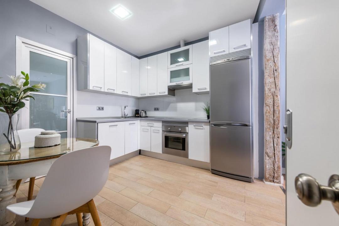 1 Bedroom 1 Bathroom Furnished - Sol - Downtown - Minty Stay マドリード エクステリア 写真